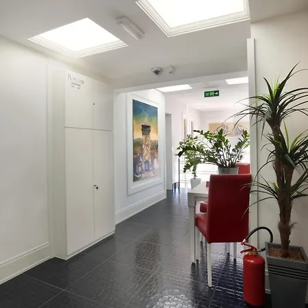 Hotel Garni Crystal