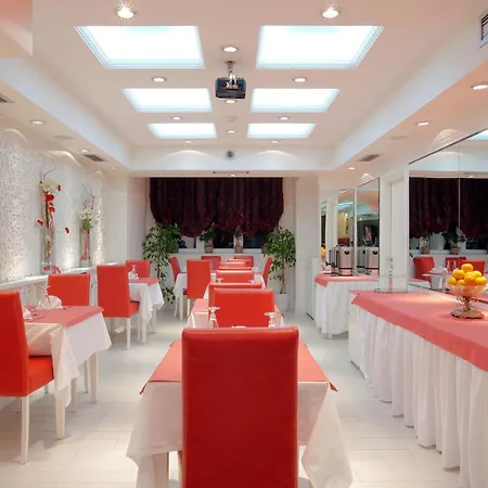 Hotel Garni Crystal