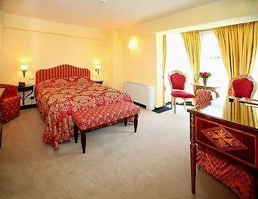 Garni Crystal Hotel