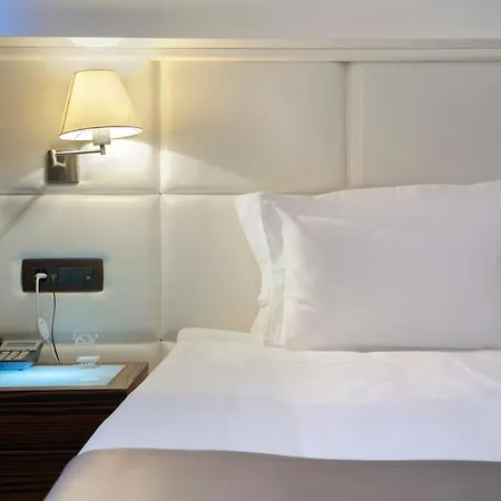 Garni Crystal Hotel 4*